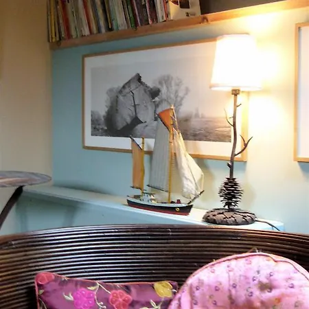 Chambres D'hotes Le Clos Bourdet Bed & Breakfast *