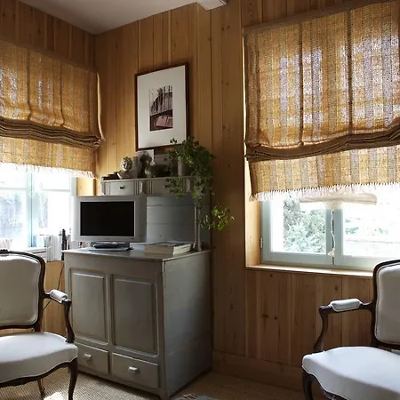 Chambres D'hotes Le Clos Bourdet Bed & Breakfast Honfleur