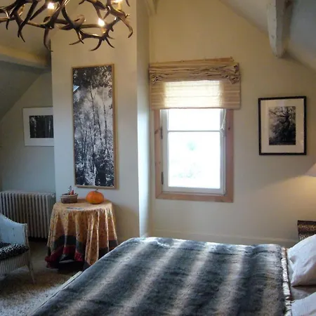 Chambres D'hotes Le Clos Bourdet Oda ve Kahvaltı Honfleur