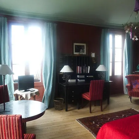 Chambres D'hotes Le Clos Bourdet Oda ve Kahvaltı *